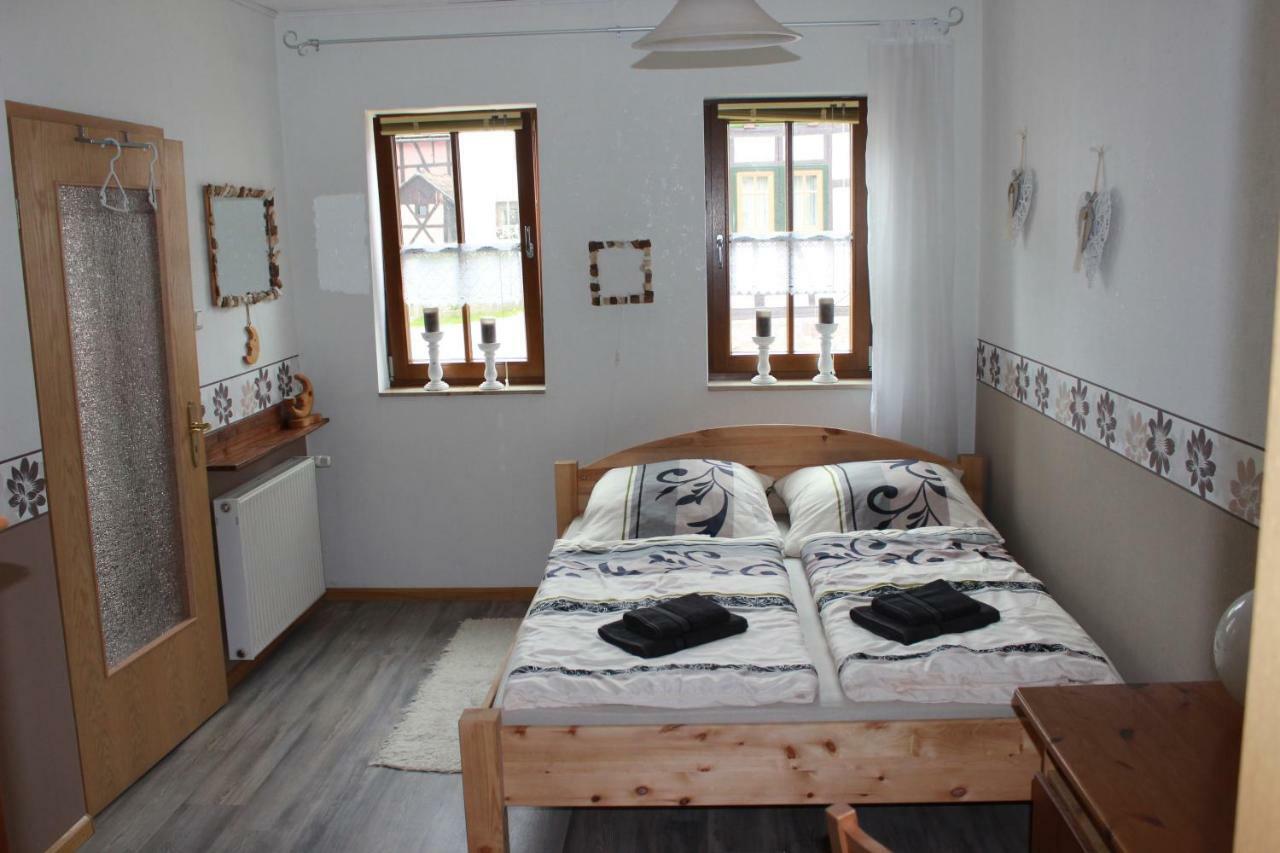 Ferienwohnung Schwarz Benshausen Eksteriør bilde
